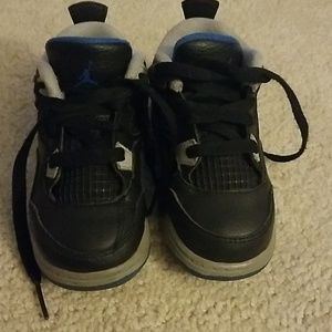 Black Jordans